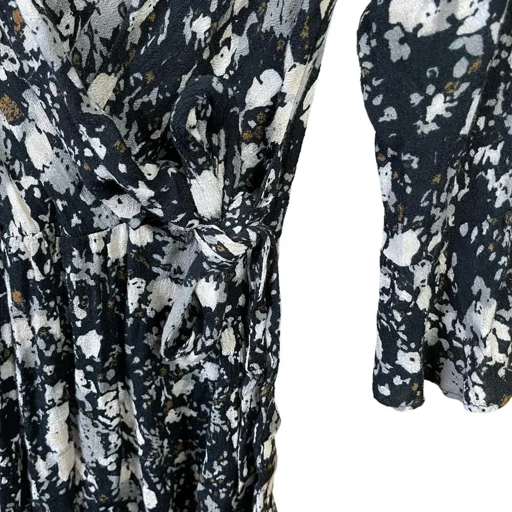 Free People Floral Romper Playsuit Black All the Right Ruffle Bell Sleeve - Picture 7 of 11